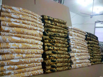 上海紐易服飾 紙制品銷售的創(chuàng)新實(shí)踐與市場(chǎng)價(jià)值